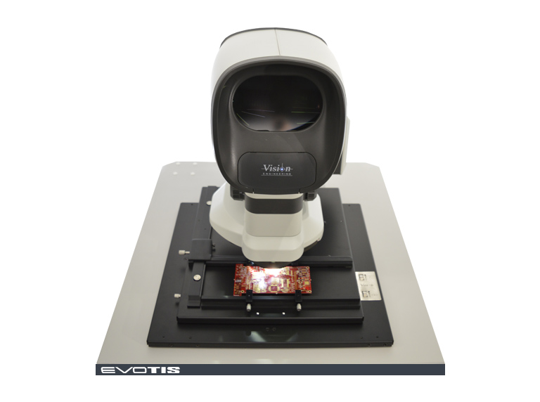 01-EVOTIS-Lynx-EVO-PCB-inspection-feature-image-768x572px 02-Swift-PRO-measuring-microscope-user-AB V19 495